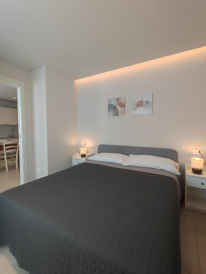 Casa Italo Apartment Гардоне Ривера Екстериор снимка